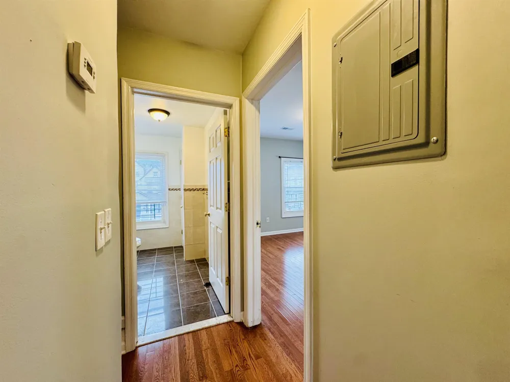 13 WEST 51ST ST Bayonne, NJ 07002