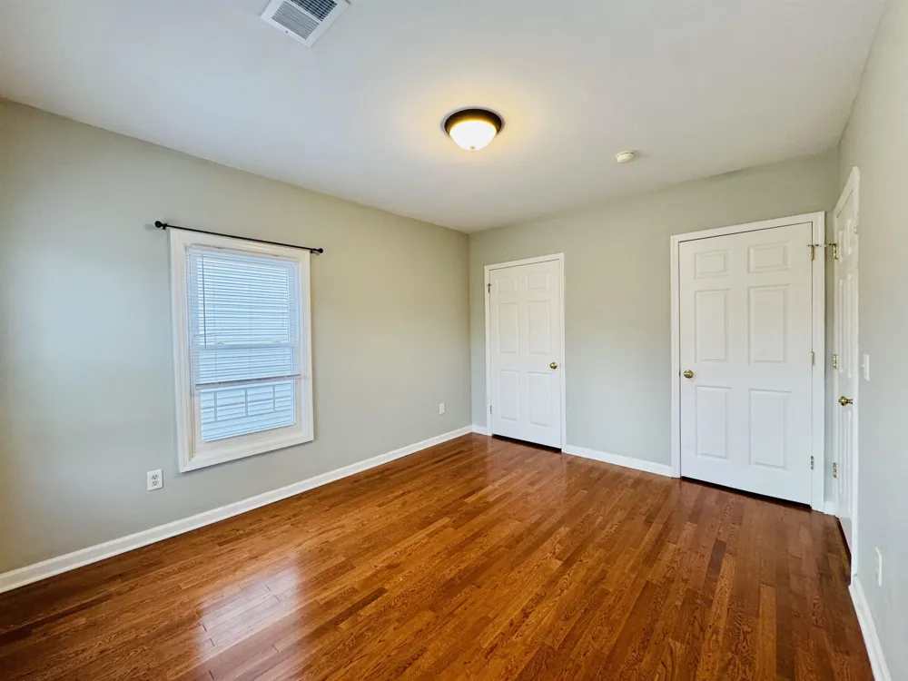13 WEST 51ST ST Bayonne, NJ 07002
