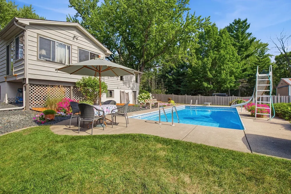 13608 Homestead Avenue Hugo, MN 55038