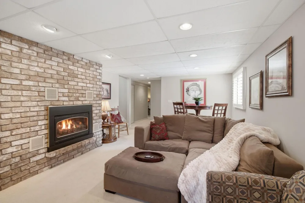 13608 Homestead Avenue Hugo, MN 55038
