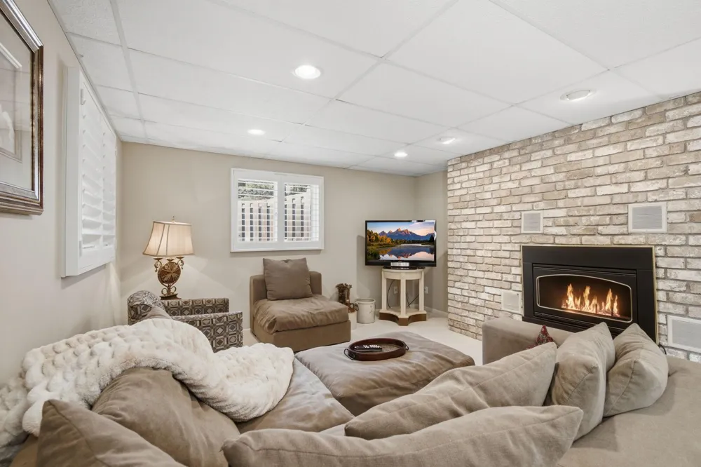 13608 Homestead Avenue Hugo, MN 55038