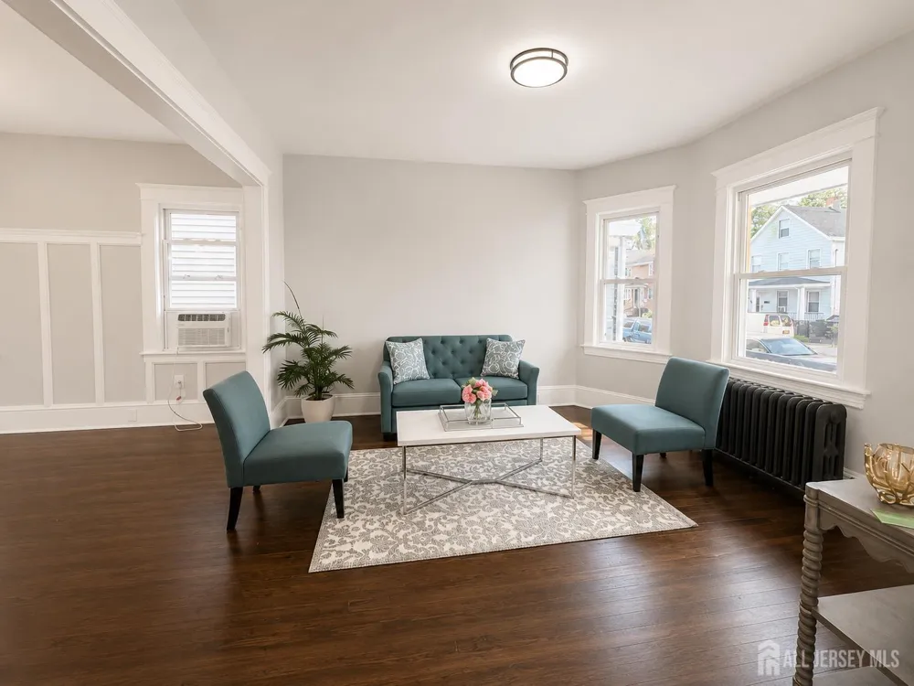 441 Compton Avenue Perth Amboy, NJ 08861