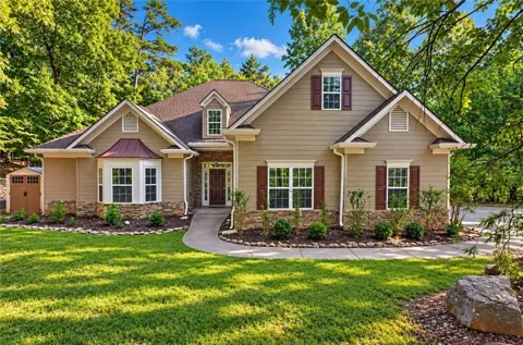 133 Dogwood Court