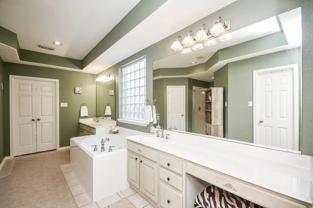 21107 Silent River Court Richmond, TX 77406