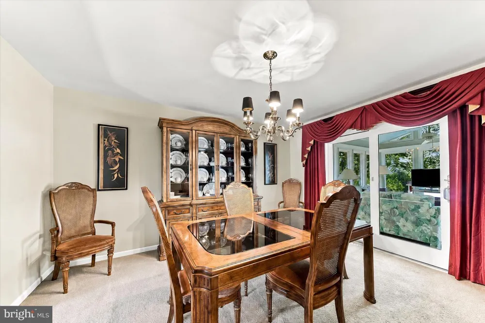 1434 COOPER CIR West Chester, PA 19380