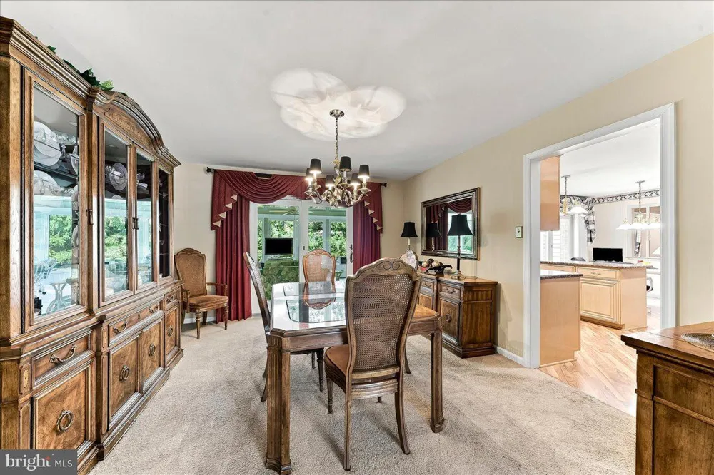 1434 COOPER CIR West Chester, PA 19380