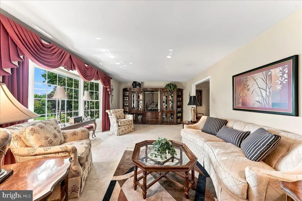 1434 COOPER CIR West Chester, PA 19380