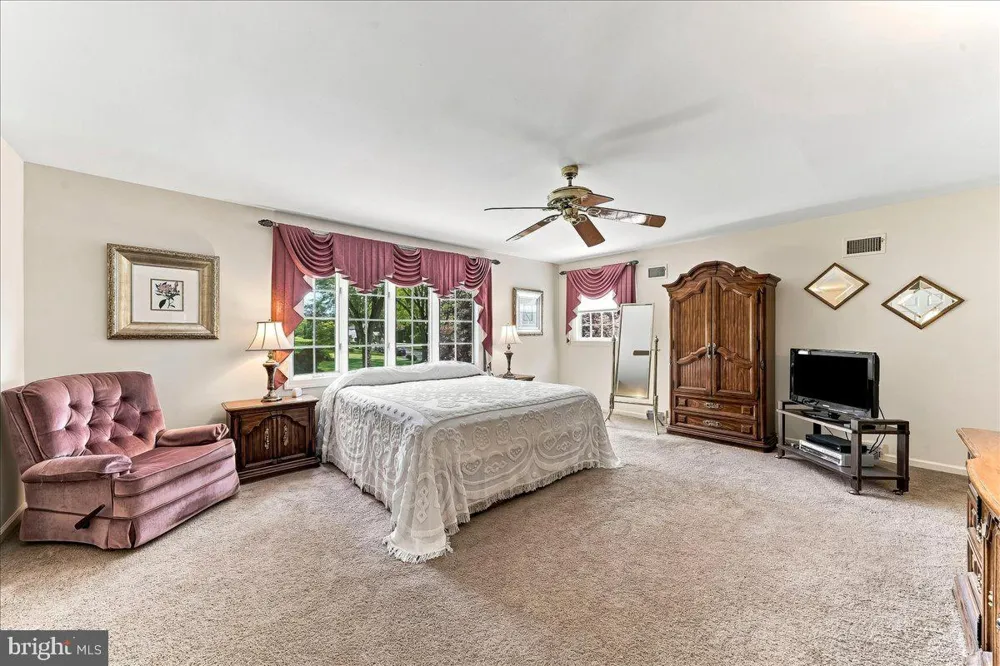 1434 COOPER CIR West Chester, PA 19380