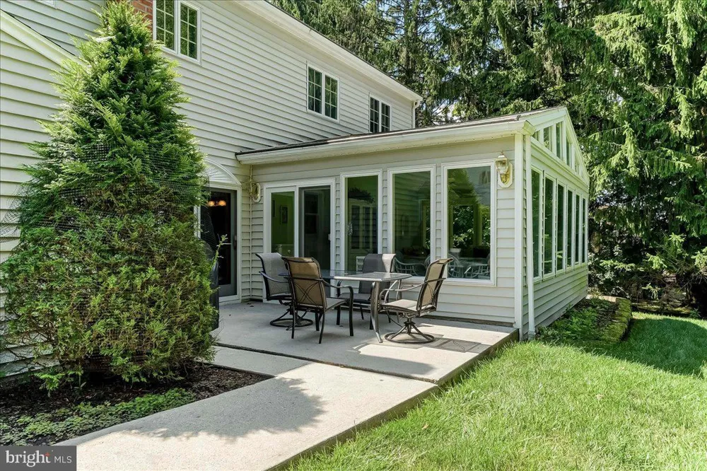 1434 COOPER CIR West Chester, PA 19380