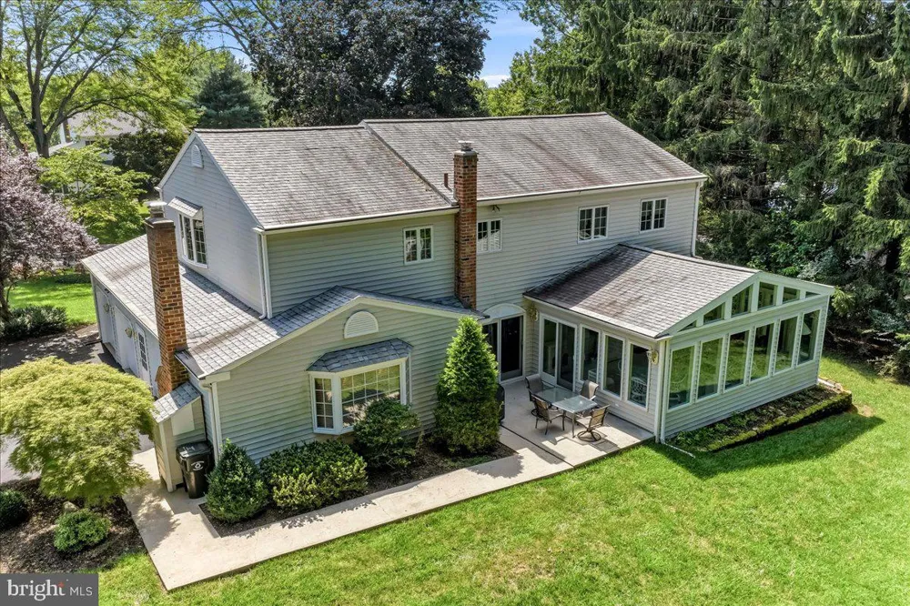 1434 COOPER CIR West Chester, PA 19380