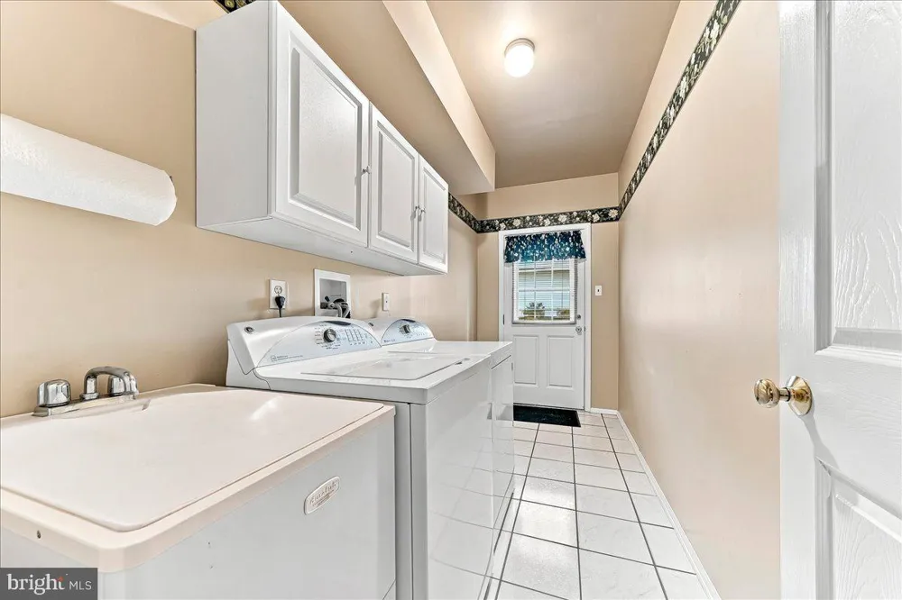1434 COOPER CIR West Chester, PA 19380