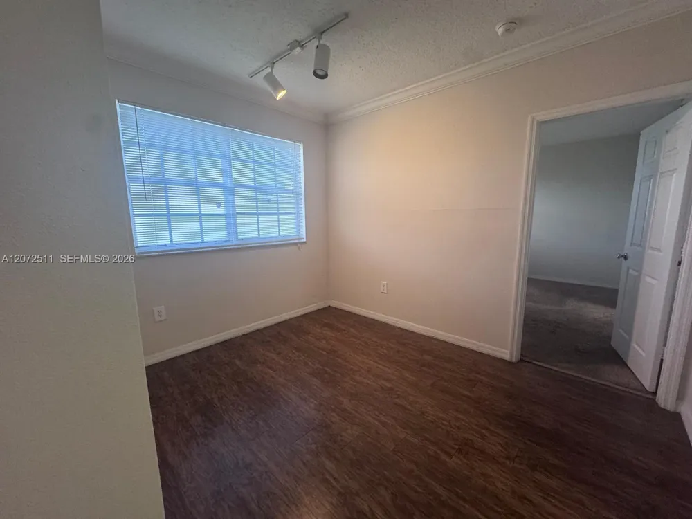 11600 SW 2nd St #18108 Pembroke Pines, FL 33025