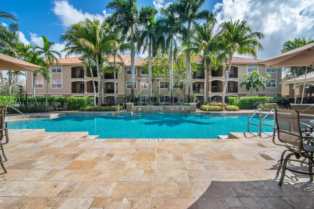 11600 SW 2nd St #18108 Pembroke Pines, FL 33025