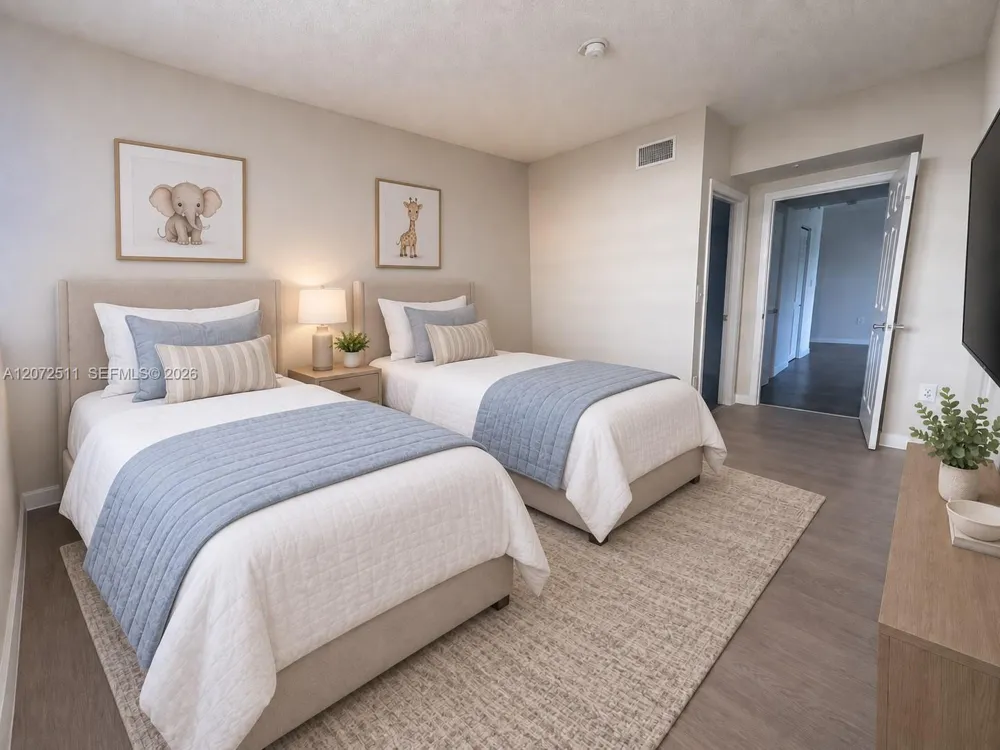 11600 SW 2nd St #18108 Pembroke Pines, FL 33025