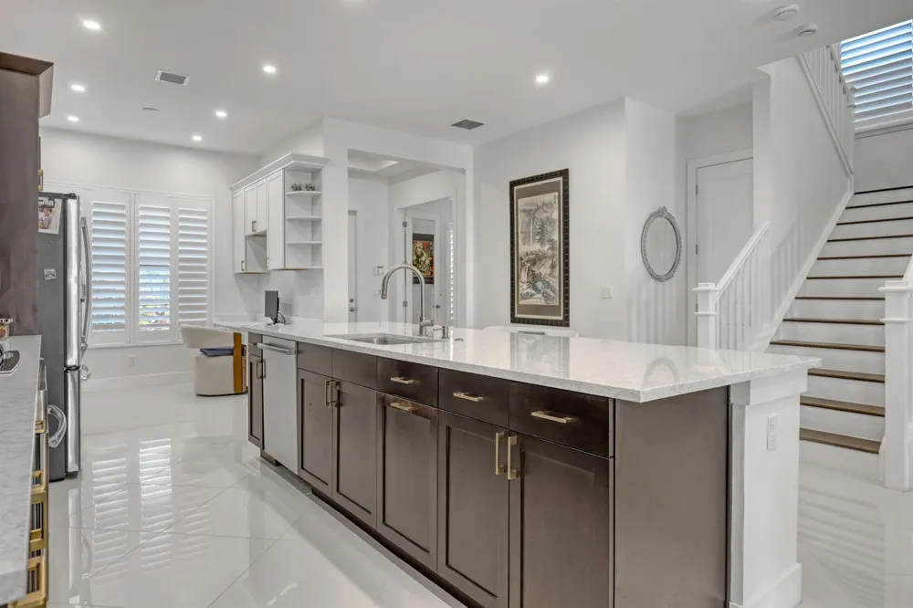 5065 Grandiflora Road Palm Beach Gardens, FL 33418
