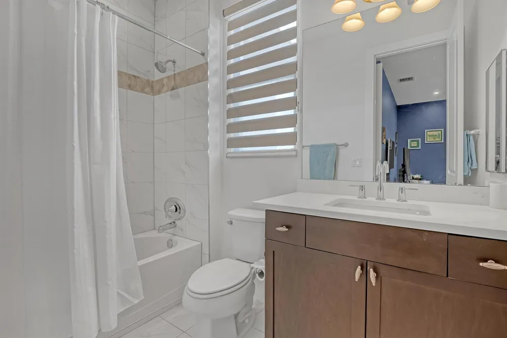 5065 Grandiflora Road Palm Beach Gardens, FL 33418