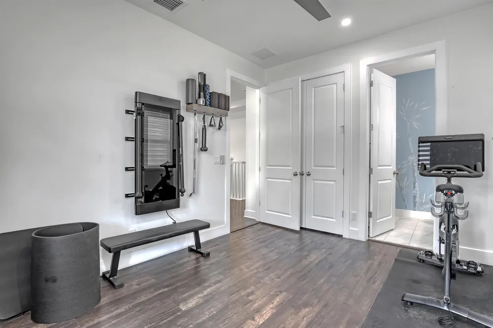 5065 Grandiflora Road Palm Beach Gardens, FL 33418