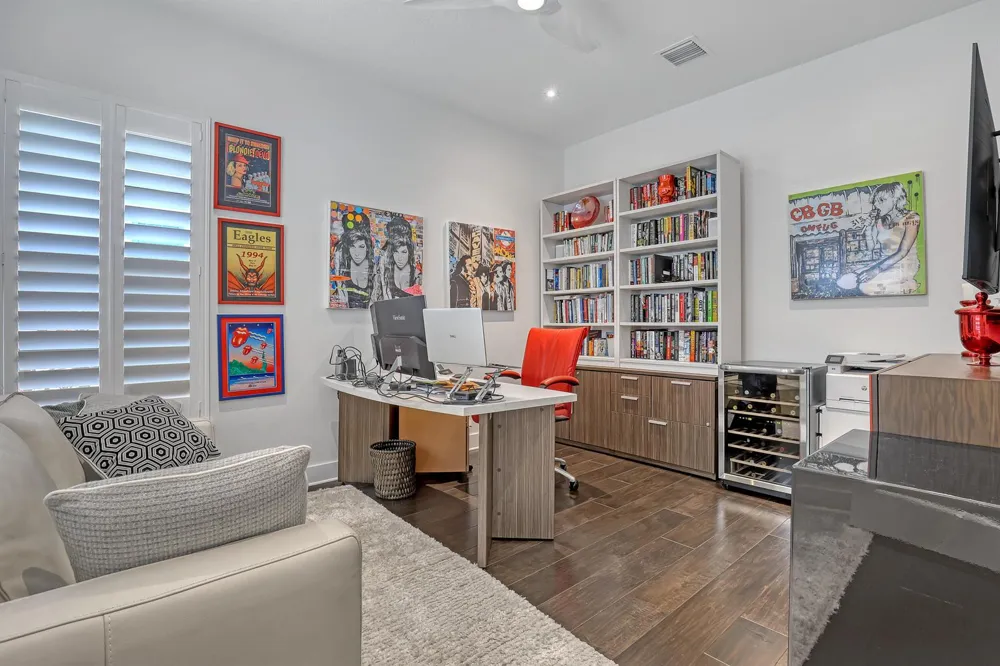 5065 Grandiflora Road Palm Beach Gardens, FL 33418
