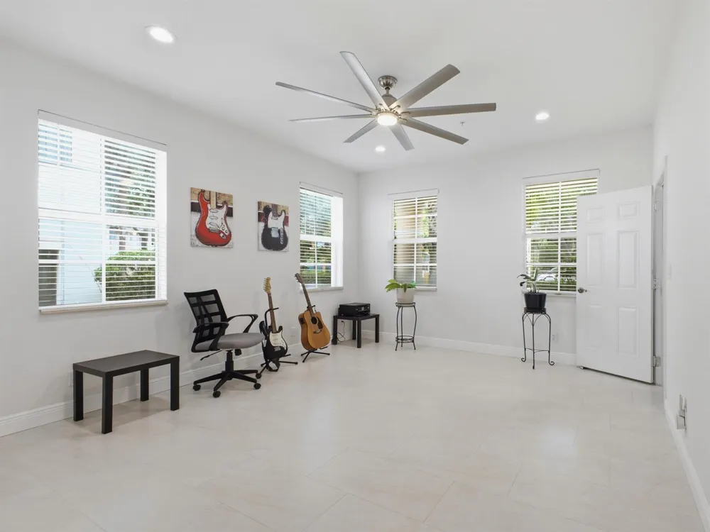 140 Seagrape Drive #108 Jupiter, FL 33458