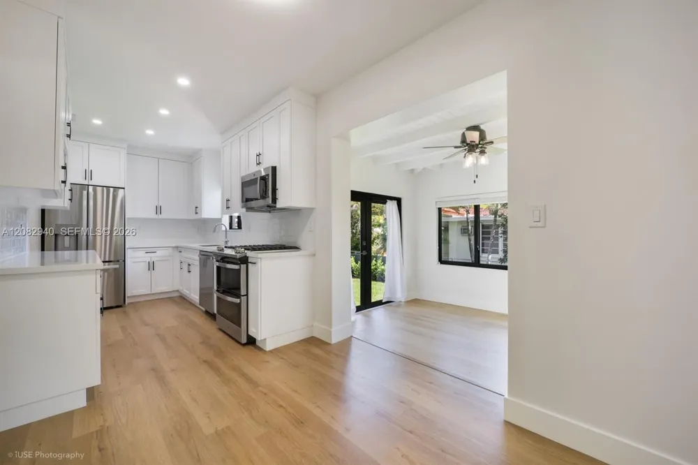 5970 SW 16th St West Miami, FL 33155