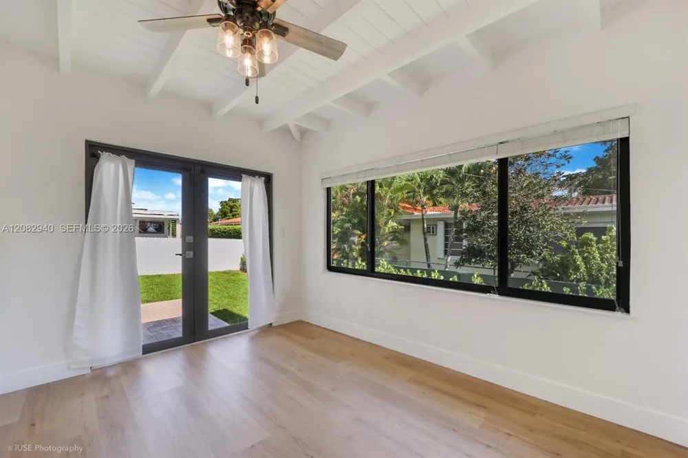 5970 SW 16th St West Miami, FL 33155