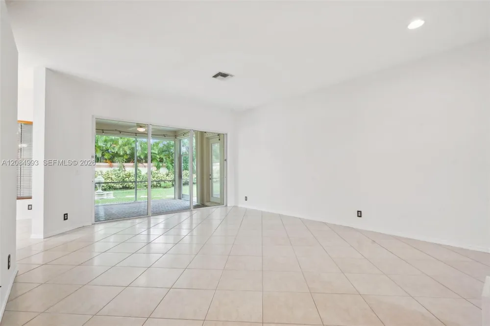 4460 Mariners Cove Dr Wellington, FL 33449