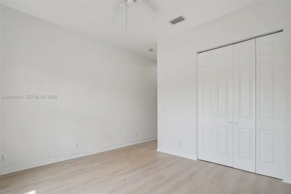 4460 Mariners Cove Dr Wellington, FL 33449