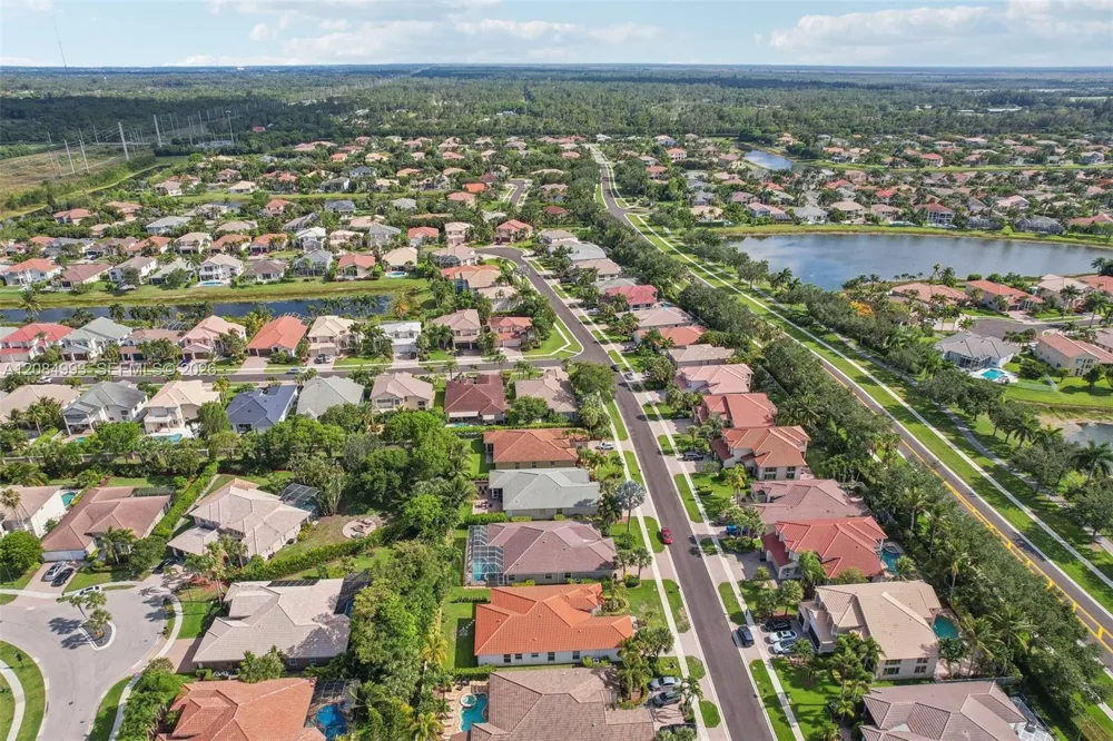 4460 Mariners Cove Dr Wellington, FL 33449