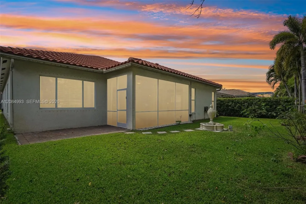 4460 Mariners Cove Dr Wellington, FL 33449