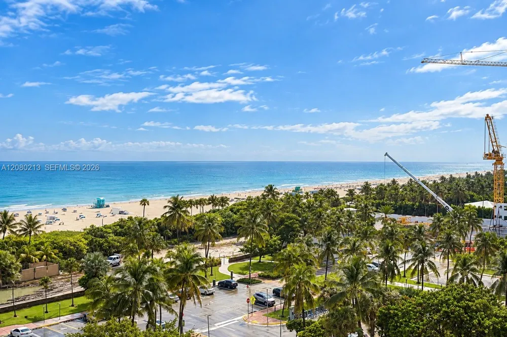 2201 Collins Ave #807 Miami Beach, FL 33139