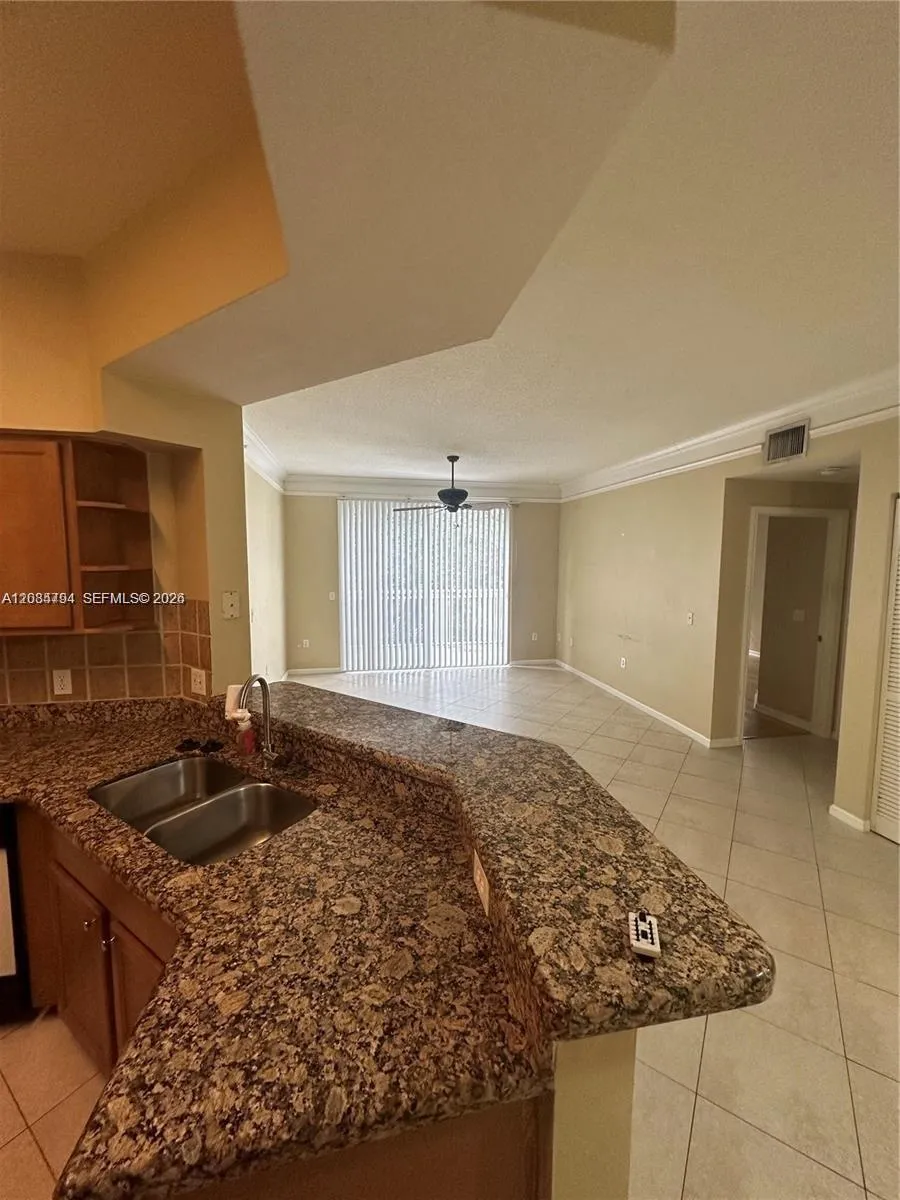2212 E Myrtlewood Cir E #2212 Palm Beach Gardens, FL 33418