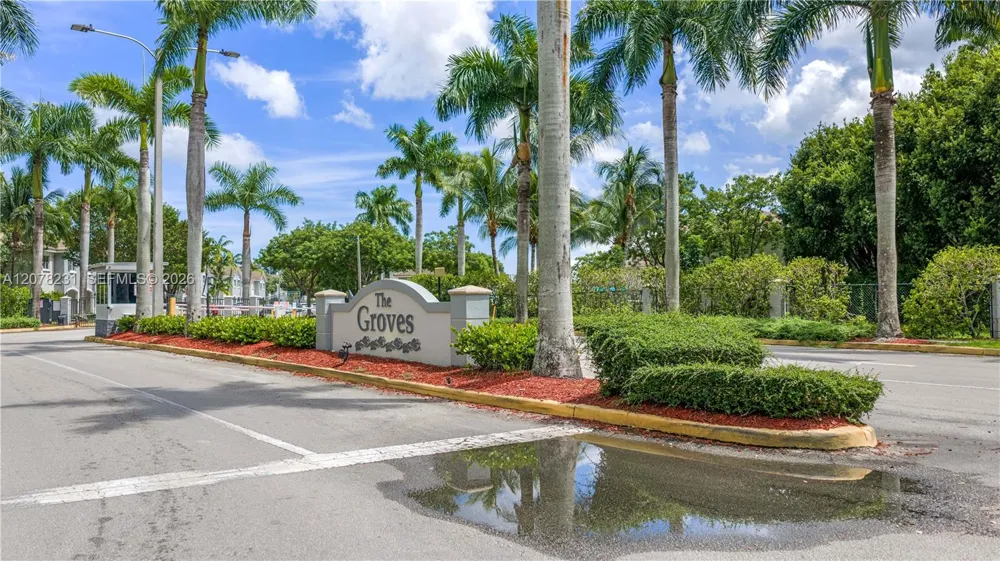 2992 SE 15th Ave Homestead, FL 33035