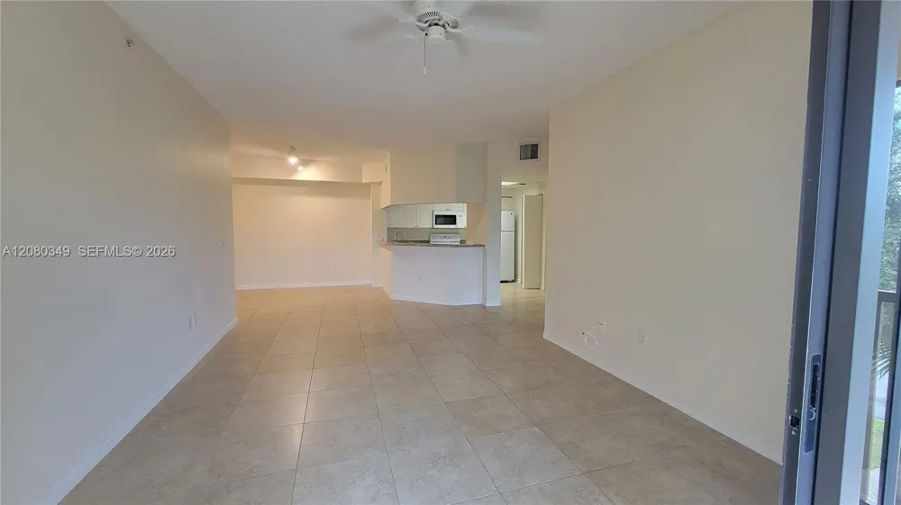 3018 Alcazar Pl #303 Palm Beach Gardens, FL 33410