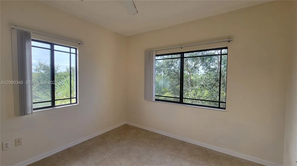 3018 Alcazar Pl #303 Palm Beach Gardens, FL 33410
