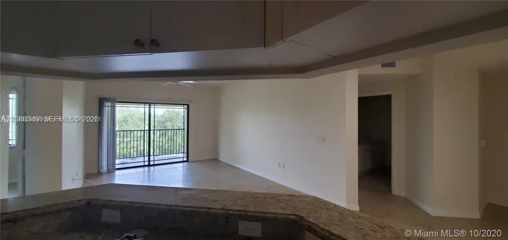 3018 Alcazar Pl #303 Palm Beach Gardens, FL 33410