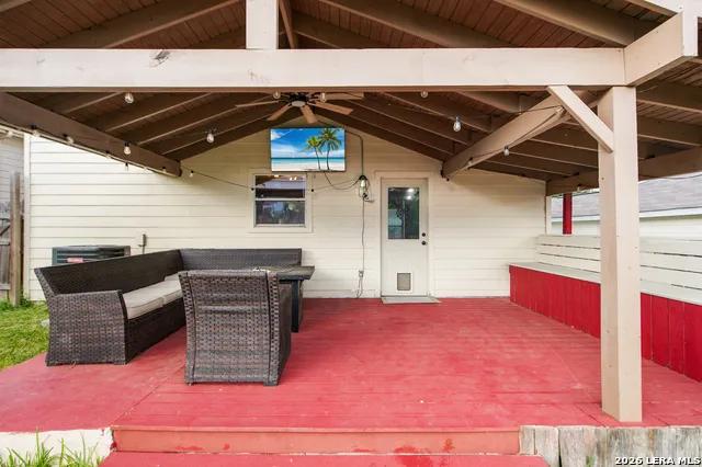 5742 Butch Cyn San Antonio, TX 78252