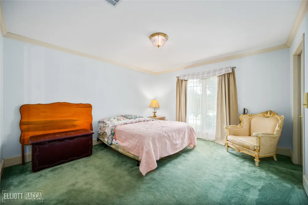 1005 Orange Many, LA 71449