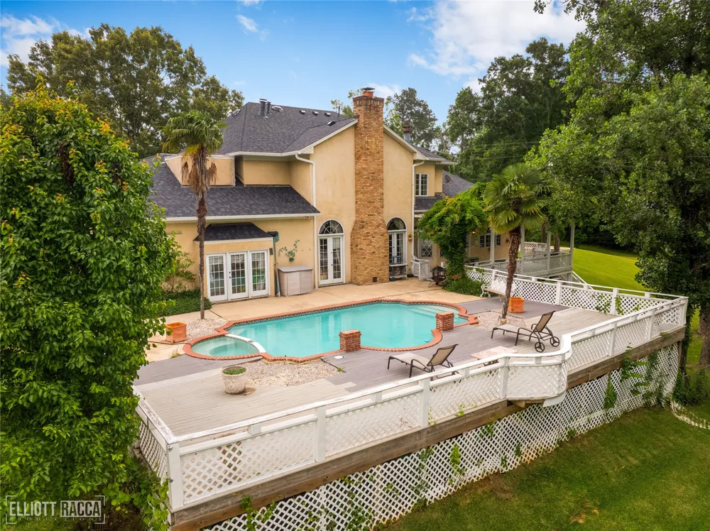 1005 Orange Many, LA 71449