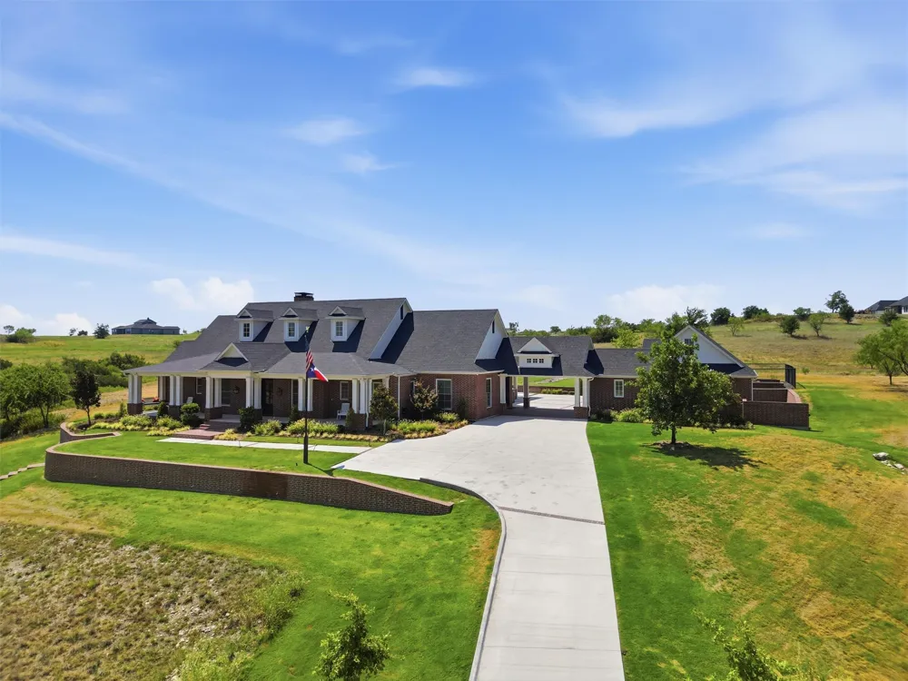 3023 Winding Creek Trail Aledo, TX 76008