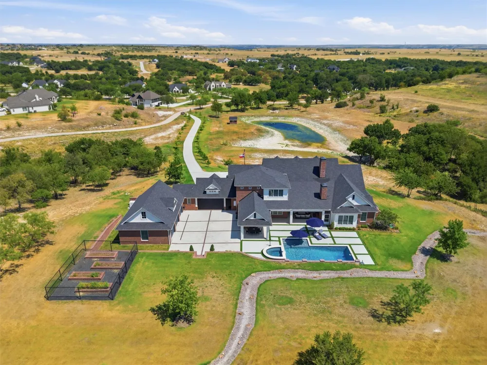 3023 Winding Creek Trail Aledo, TX 76008