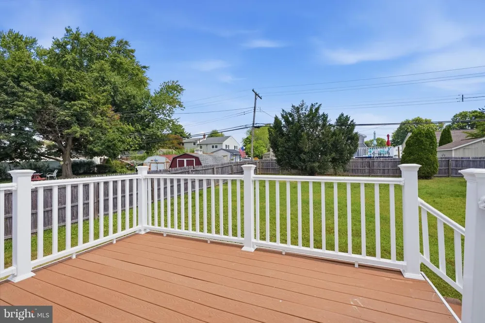 993 RIVIERA ROAD Warminster, PA 18974