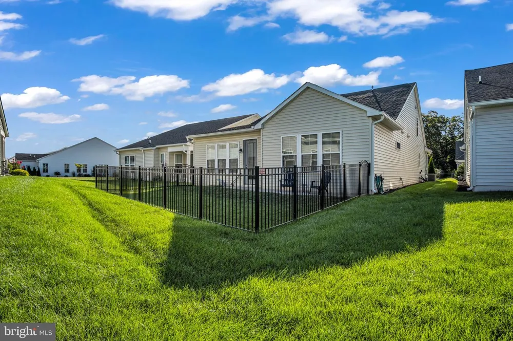 294 RUSTIC WOOD DRIVE Gettysburg, PA 17325