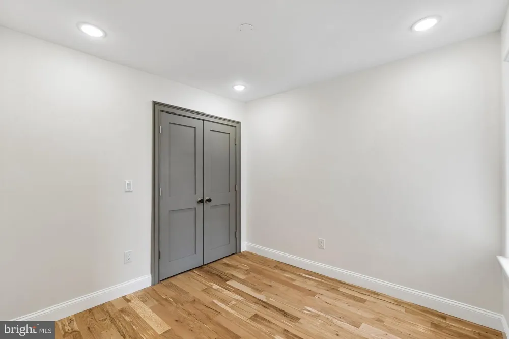 1731 CHRISTIAN STREET Philadelphia, PA 19146