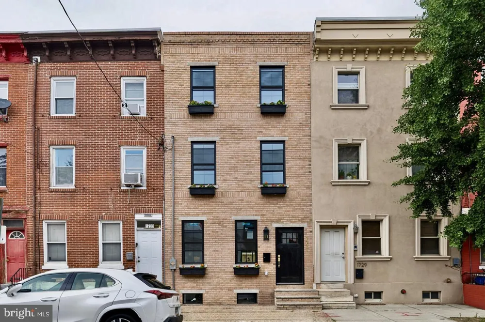 1731 CHRISTIAN STREET Philadelphia, PA 19146