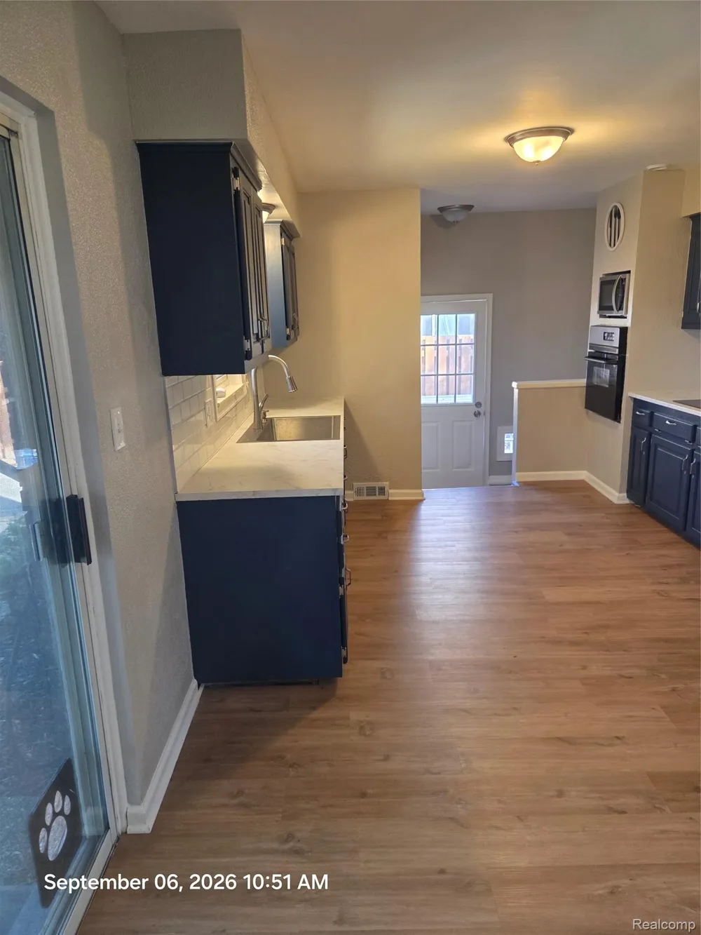 29651 Fairfield Drive Warren City, MI 48088