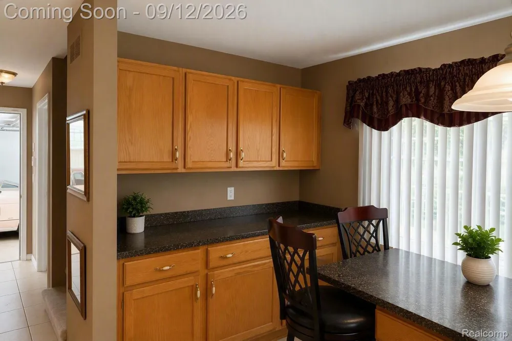 22119 Oakwood Drive Brownstown Charter Township, MI 48193