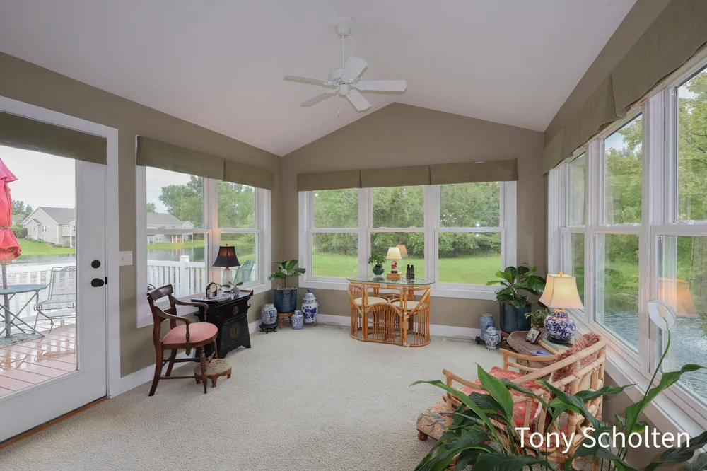 11589 Wilmington Drive Allendale Charter Township, MI 49401