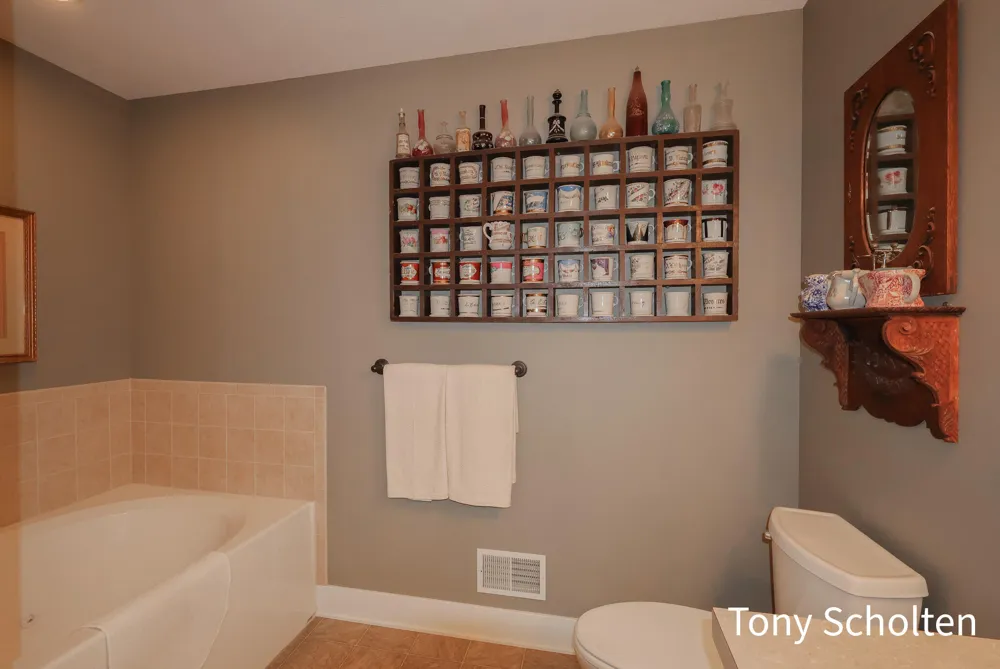 11589 Wilmington Drive Allendale Charter Township, MI 49401