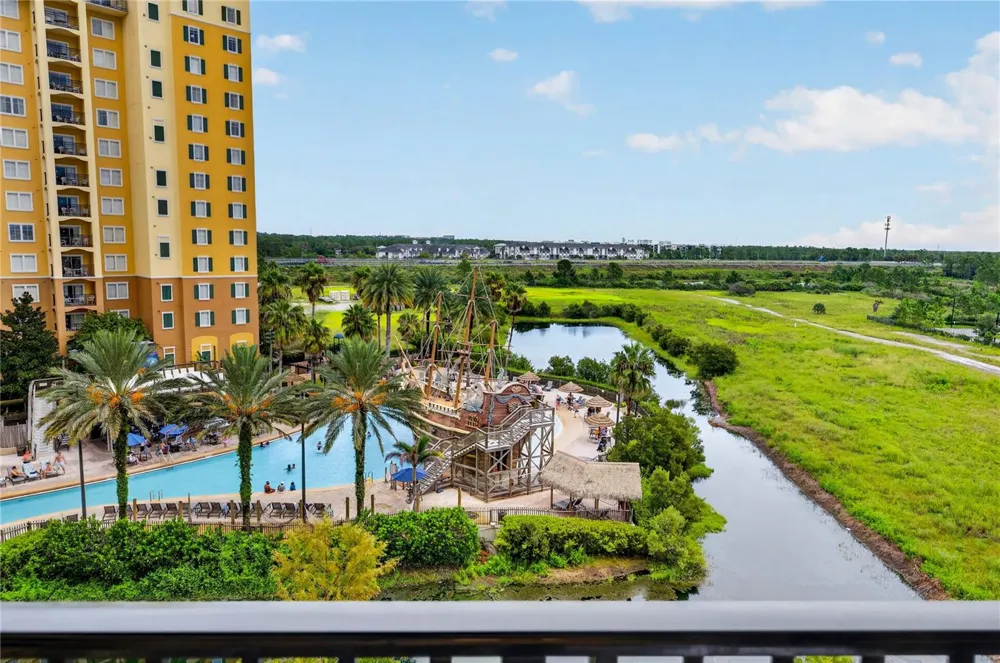 8101 RESORT VILLAGE DR #3610 Orlando, FL 32821