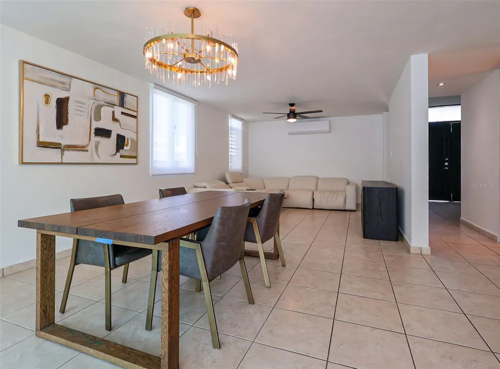 527 MAR CARIBE ST Dorado, PR 00646
